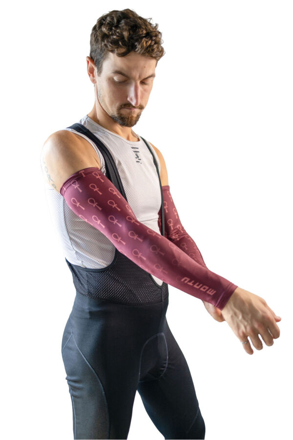 Menat Arm Sleeves for Cycling, Burgundy/Ankh.